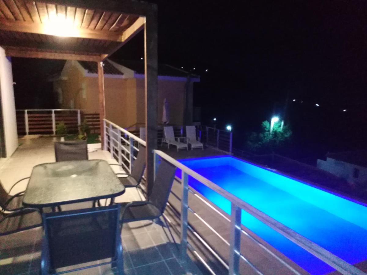 Villa George Sunrise Ratzaklíon Esterno foto